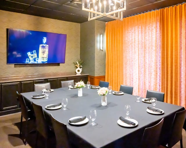 Private Dining & Conference Room